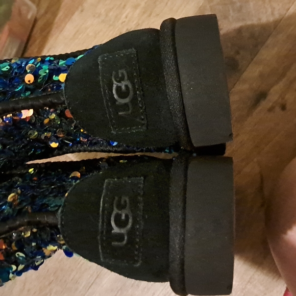 Ugg boots - Picture 5 of 5